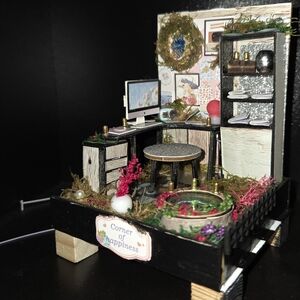 Miniature Abandoned Over Growth Room Decor Mini Display Piece!
